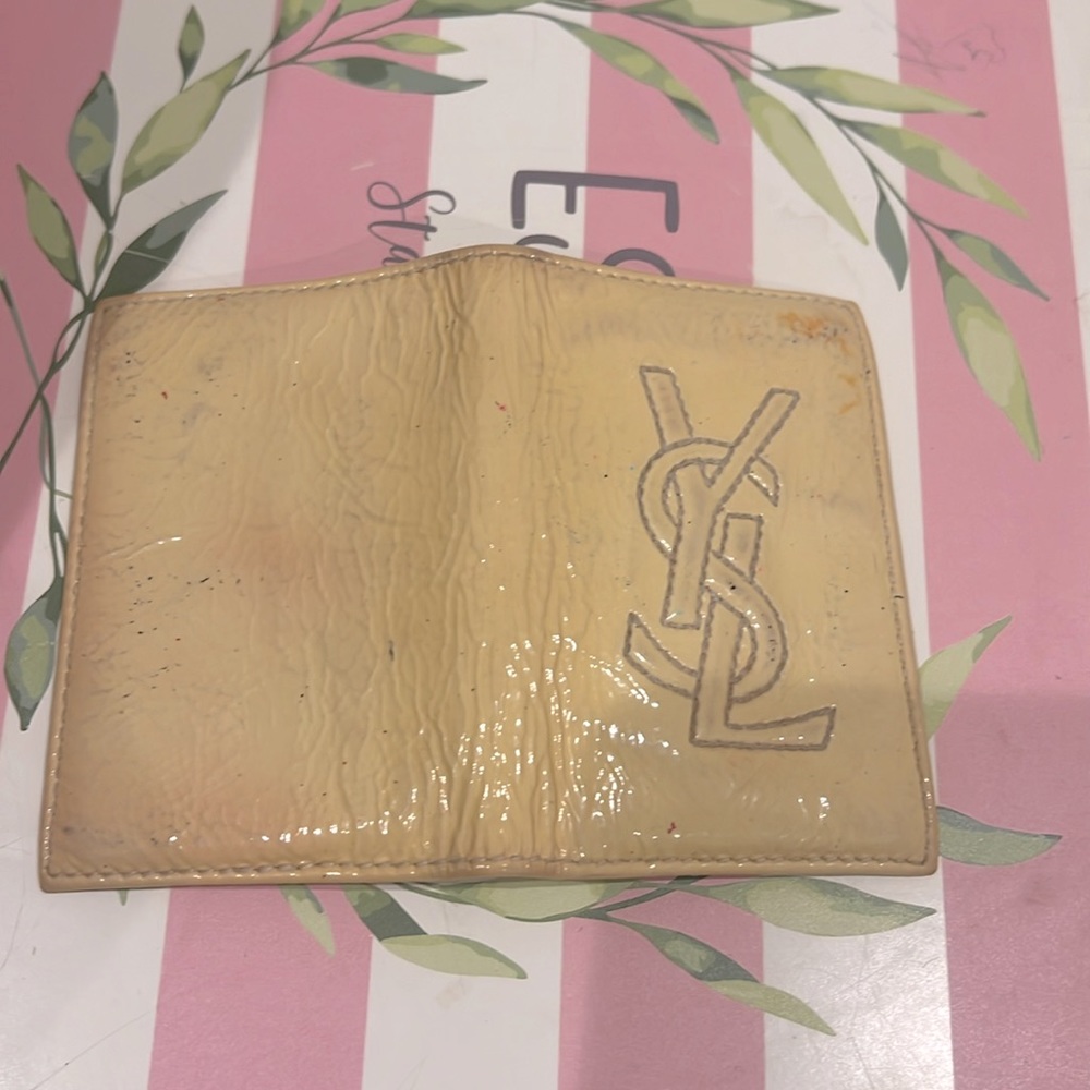 YSL Vintage  patent leather card holder